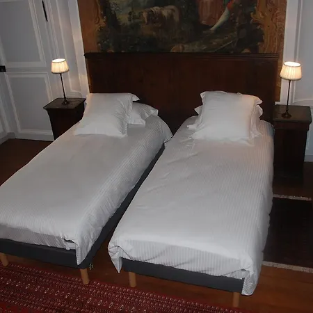 Chateau De Warenghien 酒店