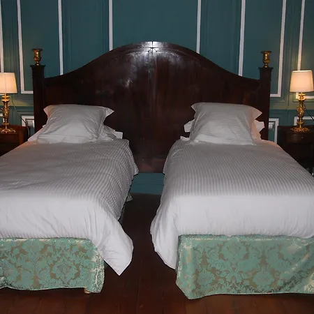 Chateau De Warenghien 酒店 3*