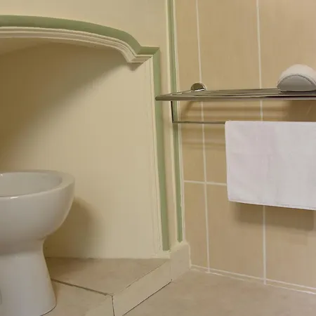 Chateau De Warenghien 3*