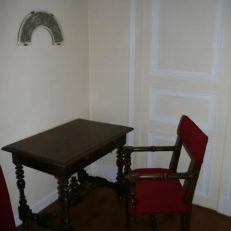 Hotel Château De Warenghien 3*