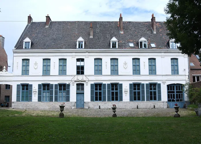 Chateau De Warenghien
