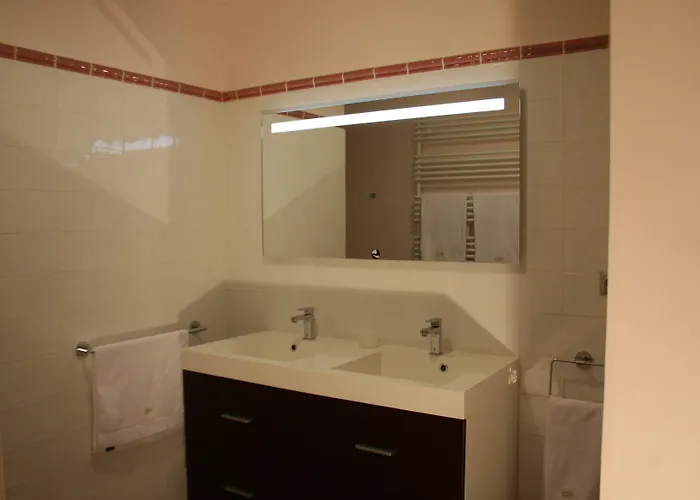 Hotel Chateau De Warenghien Douai