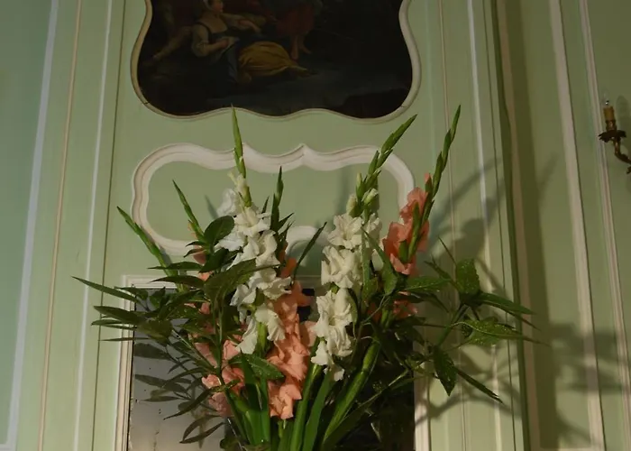 Chateau De Warenghien Hotel